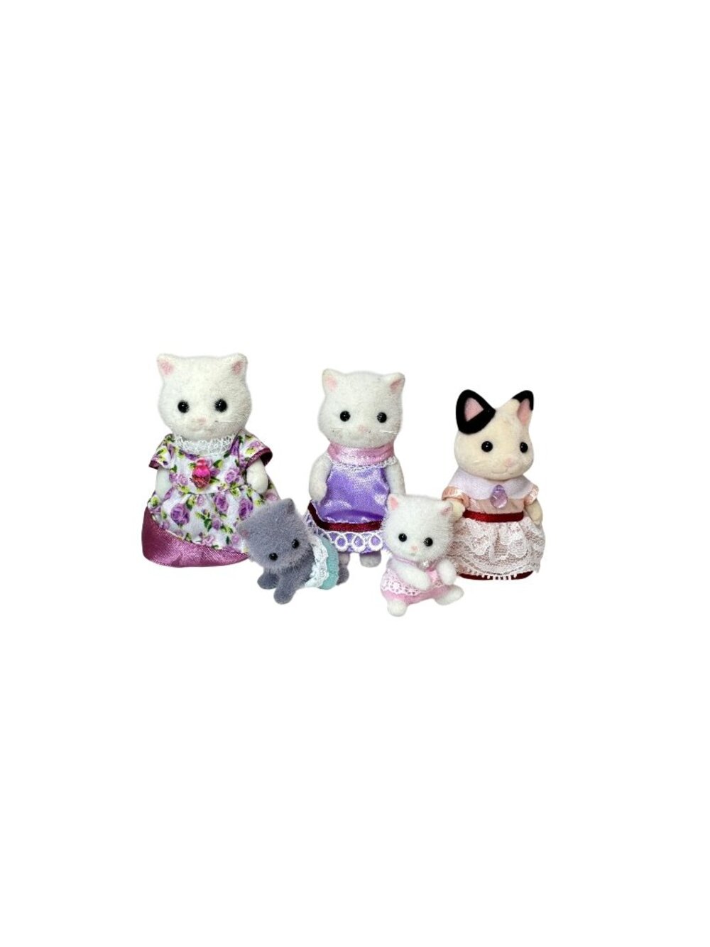 Calico Critters Teak Persian White Cat Family Plus One Clothed